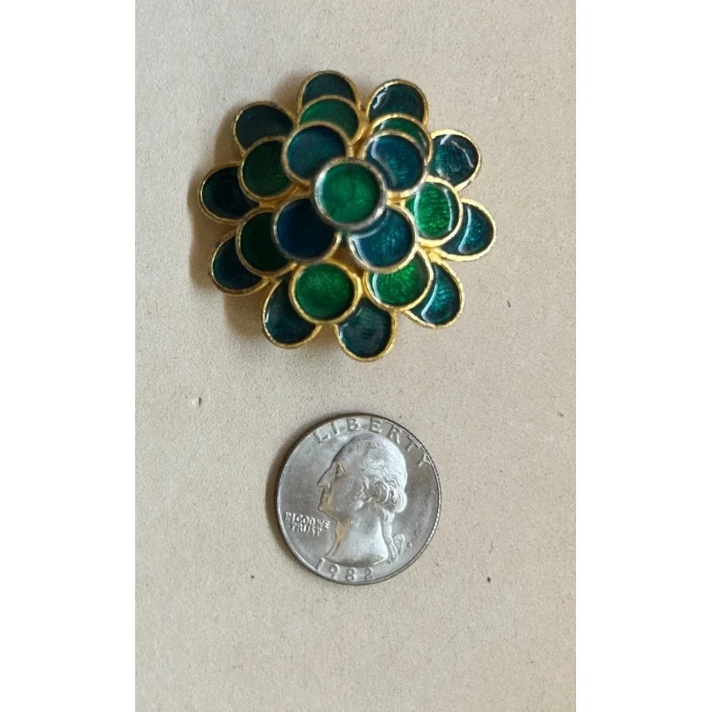 Vintage Green Enamel Flower Brooch Pin Layered Floral Gold Tone Mid Century Deco